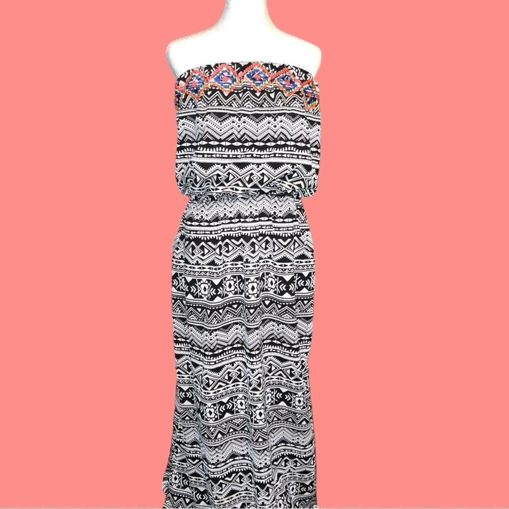 Xhileration brand maki sundress!